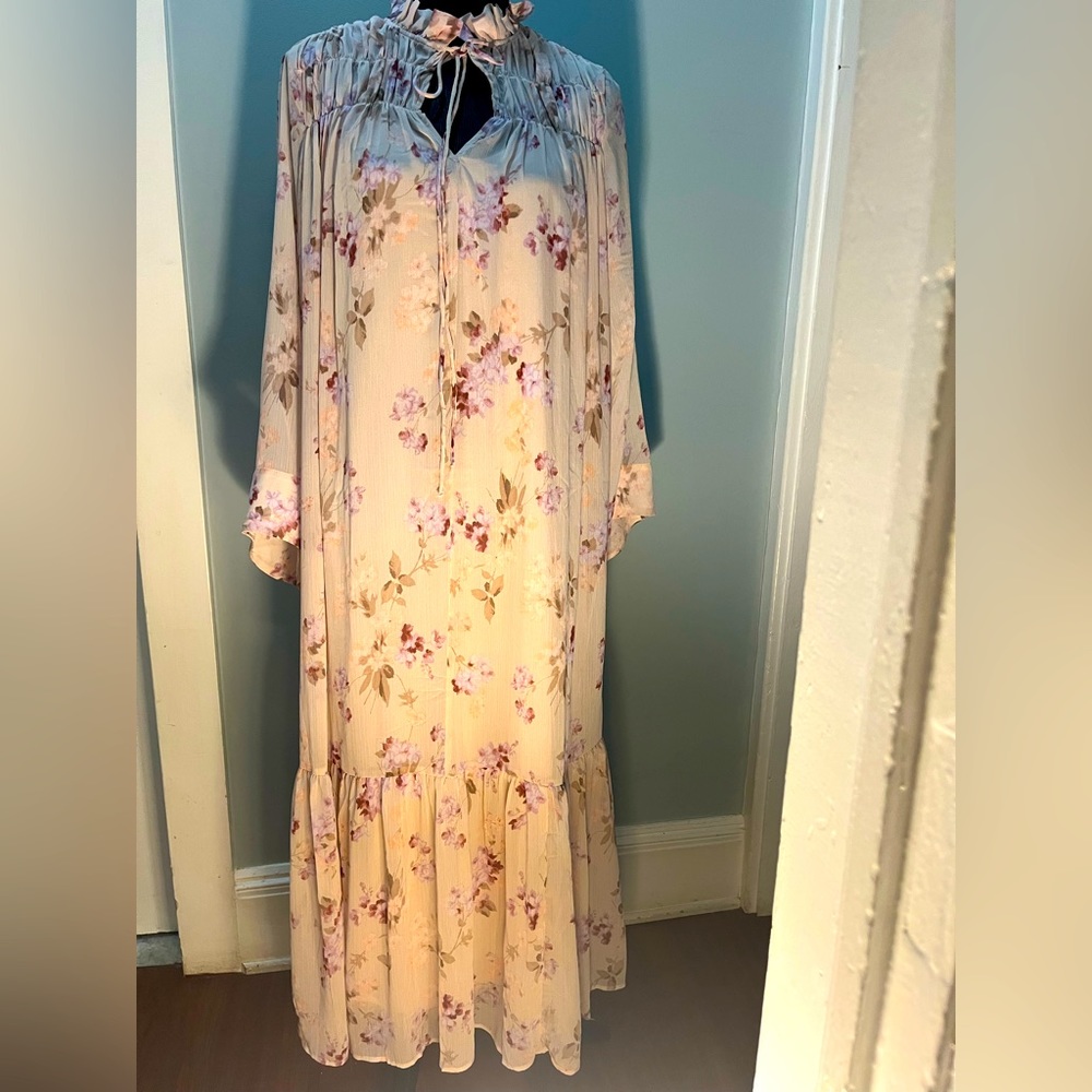 H&M, Size Small, Pink Floral.